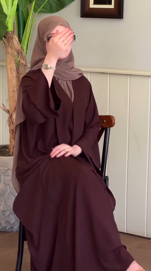 Hazelnut Open Abaya