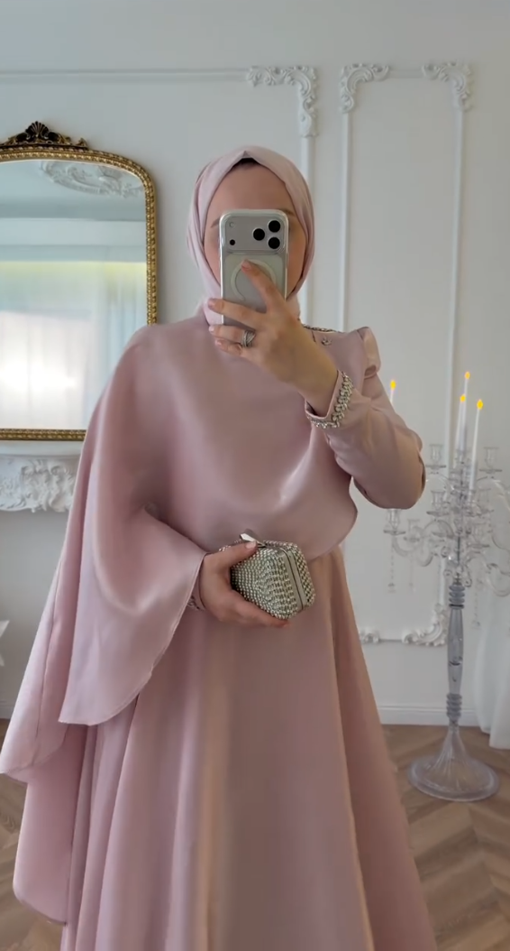 Blush Serenity Abaya